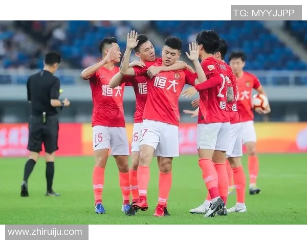 2017年泰达与恒大激战回顾:一场精彩绝伦的足球盛宴 2017年泰达与恒大激战回顾:一场精彩绝伦的足球盛宴