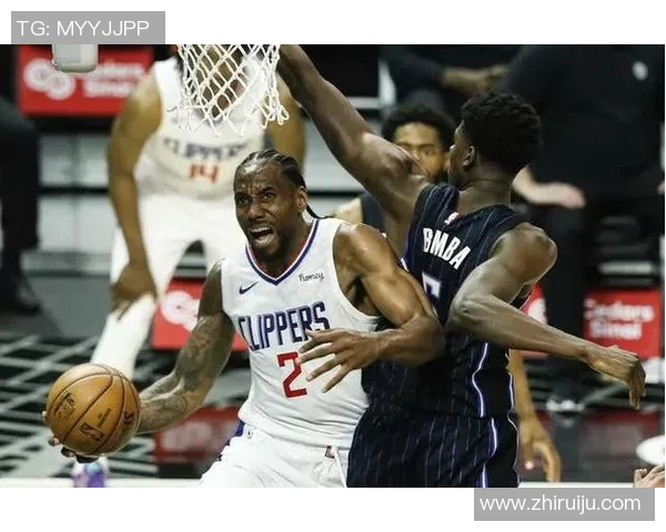 2018年NBA常规赛雄鹿队对阵快船队精彩回顾与赛后分析