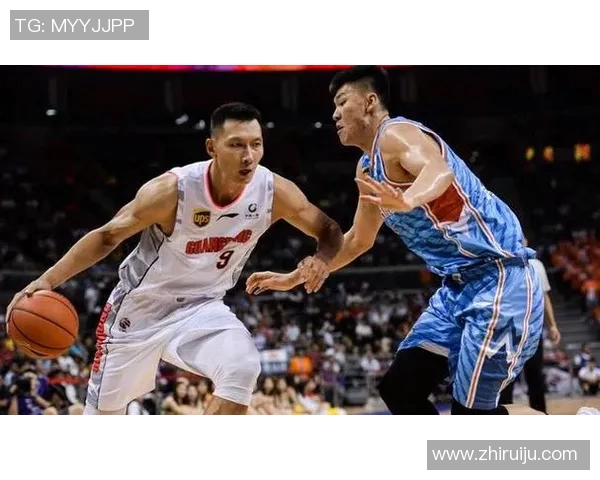 范子铭的成长之路:从普通少年到篮球场上的璀璨明星 范子铭的成长之路:从普通少年到篮球场上的璀璨明星