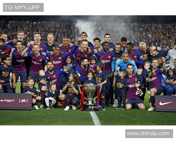 西甲豪门巴塞罗那签下巴西新星，引发球迷热议