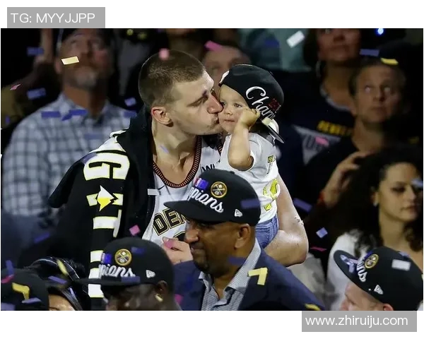 勇士第五场逆转胜利展现团队精神与顽强斗志的精彩时刻