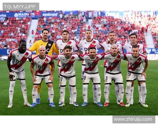 墨雄心与悉尼FC的激烈对决展现足球魅力与团队精神的巅峰较量